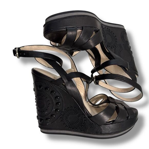 Coach Catalina Wedge Heels Women’s Size 7.5B Black Leather Buckle Strap - Picture 8 of 11